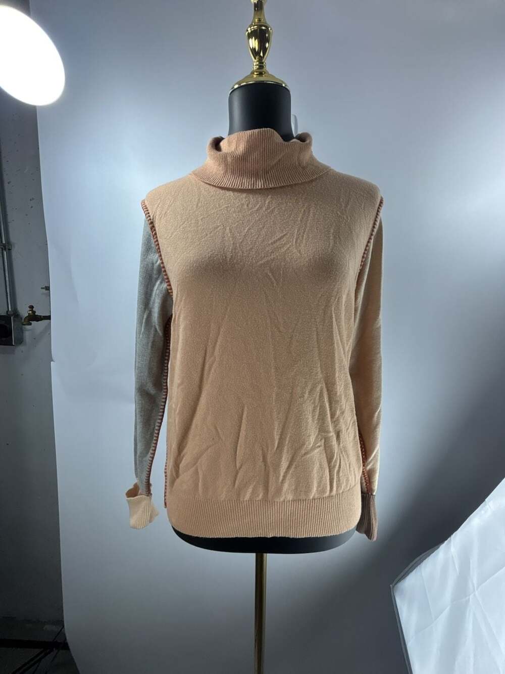 Aaeda Color Block Turtleneck Pullover Sweater Women's Size Medium